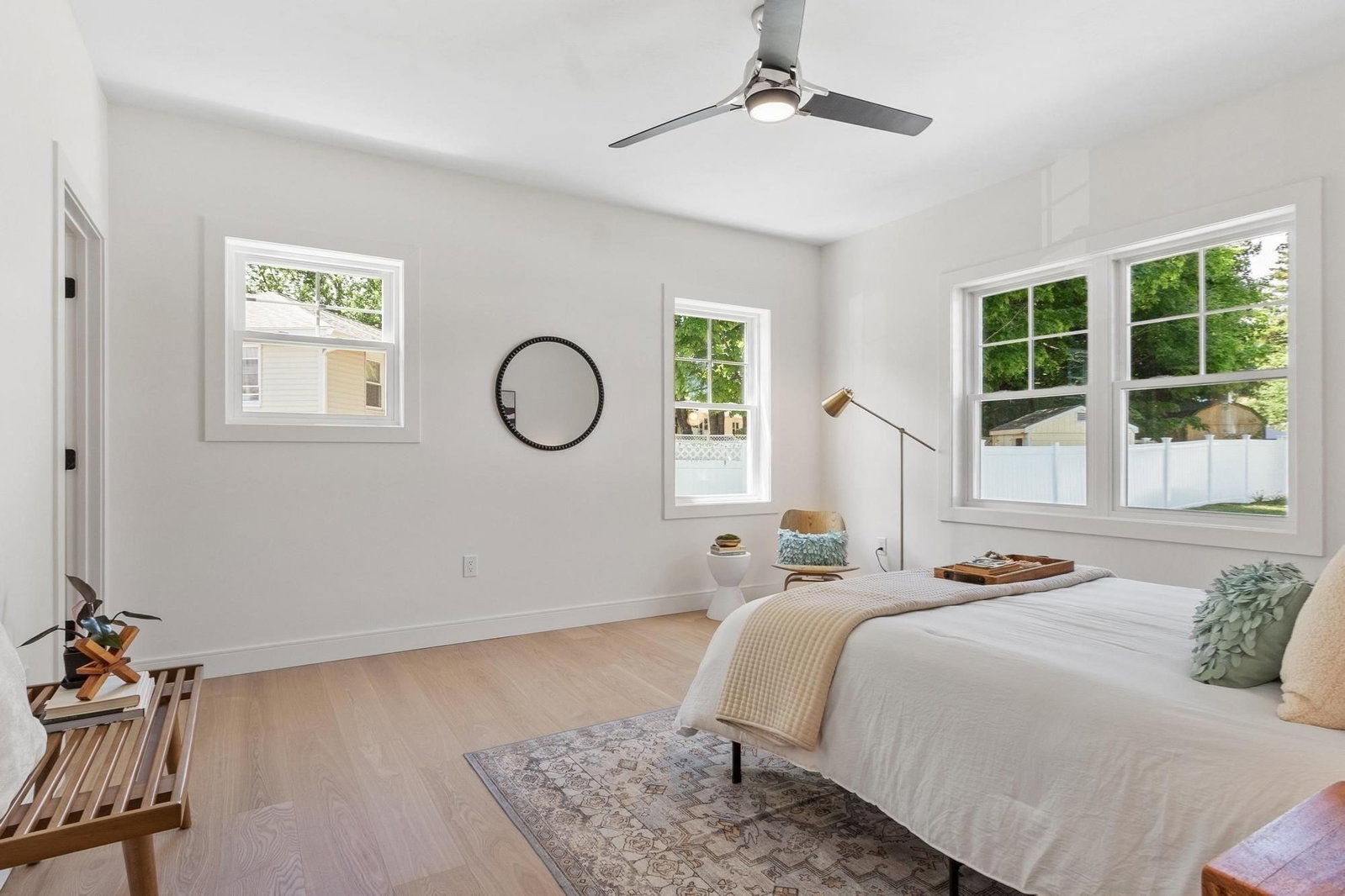 58 Neillian Street Bedford — Photo 10 of 42