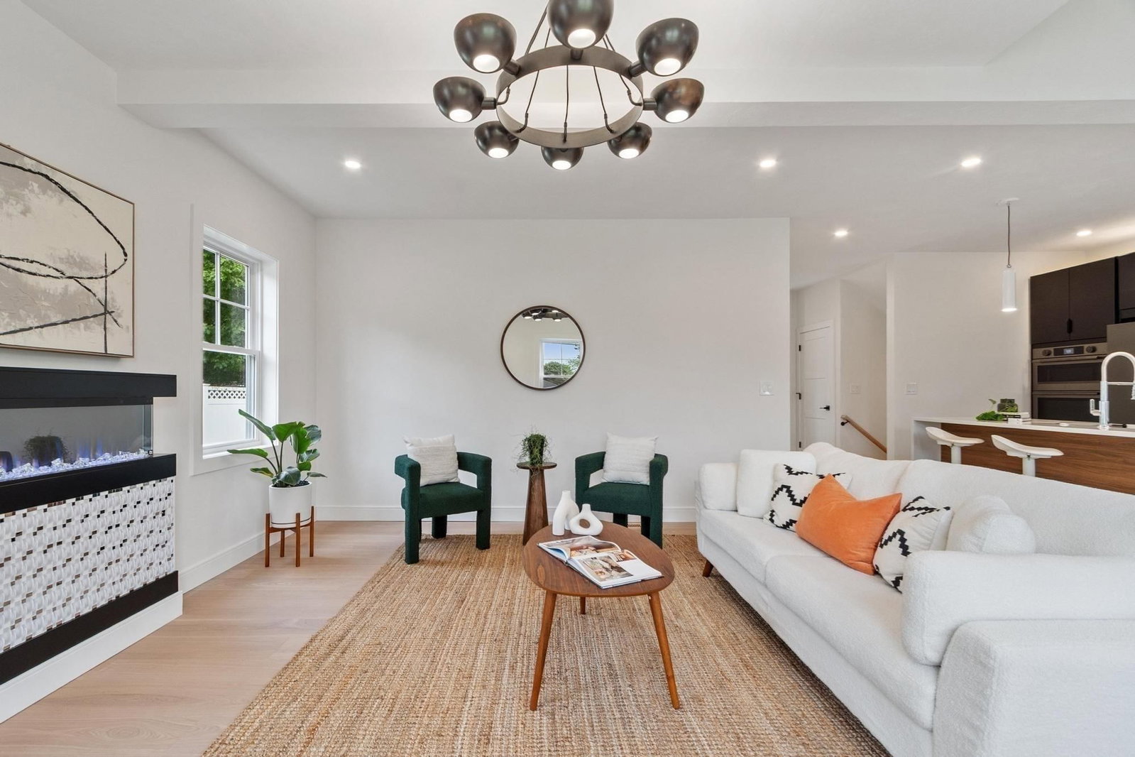58 Neillian Street Bedford — Photo 8 of 42