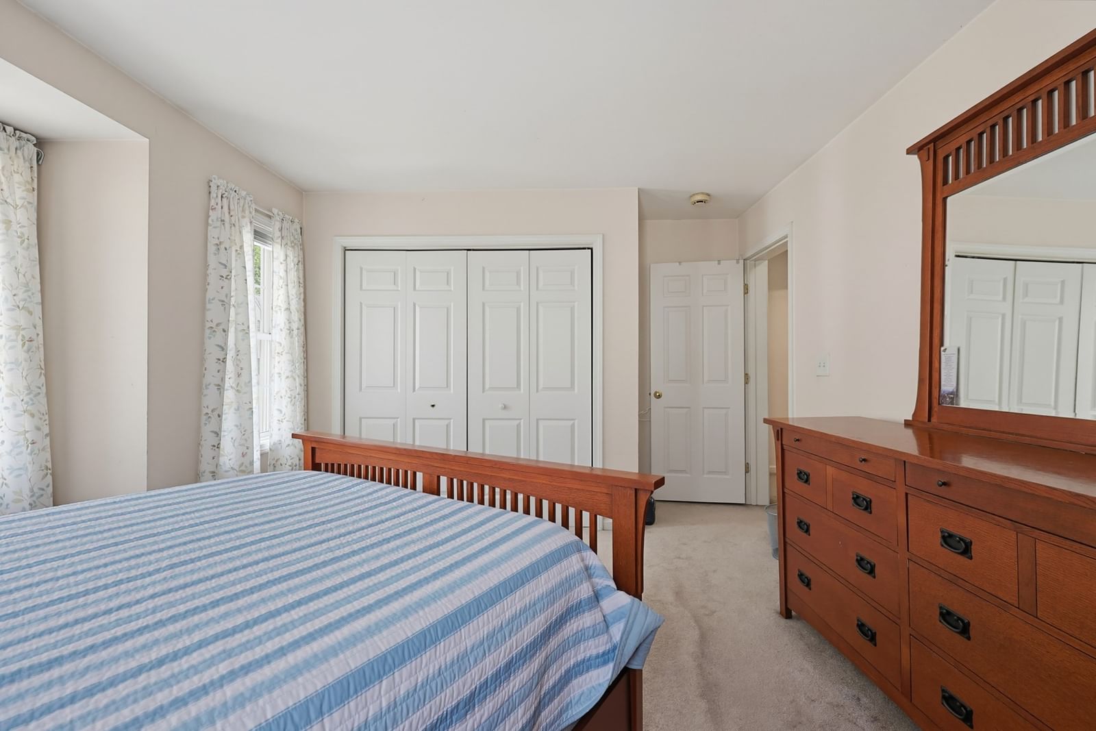 474 Plantation St Worcester — Photo 16 of 24