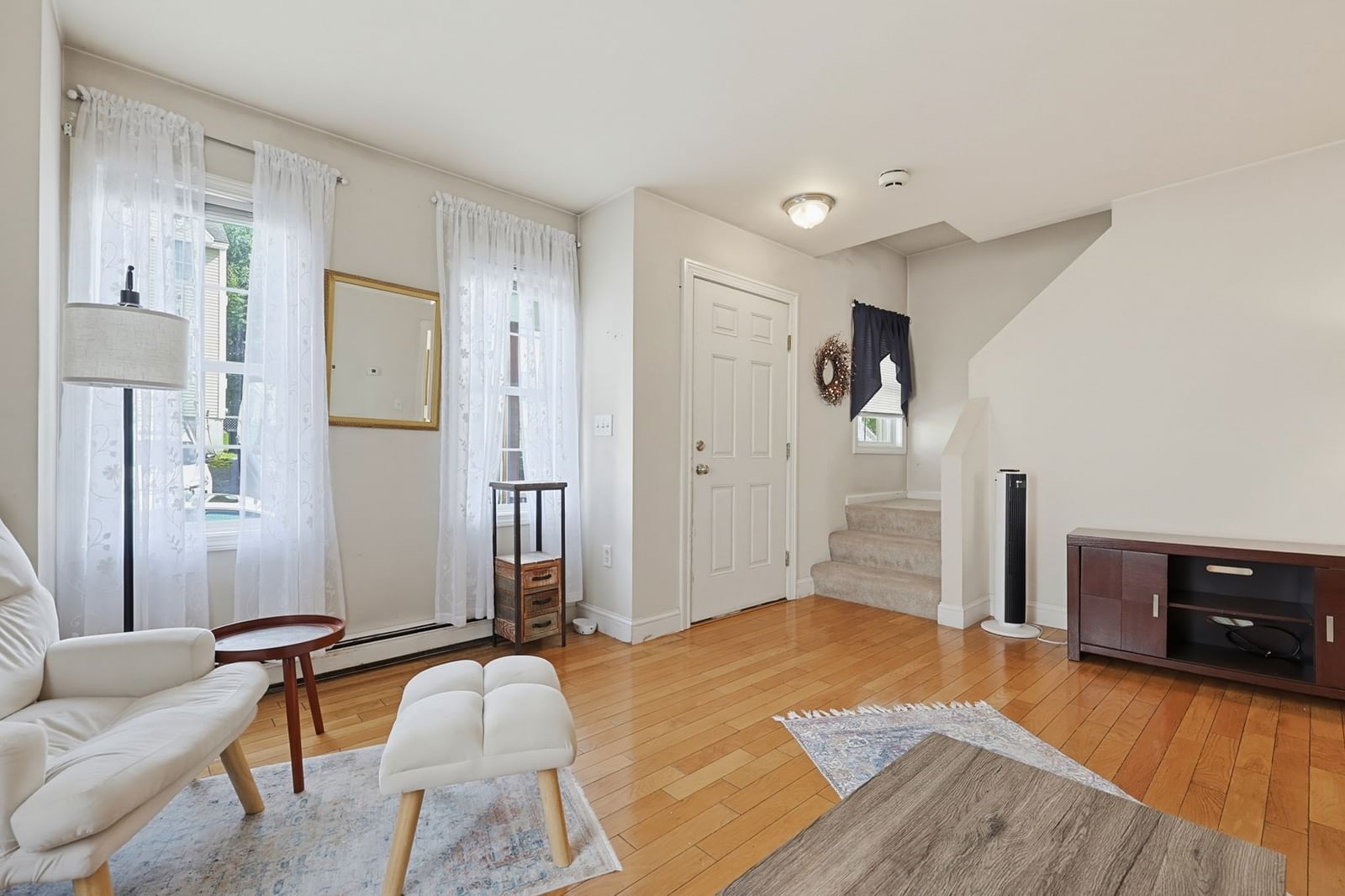 474 Plantation St Worcester — Photo 6 of 24