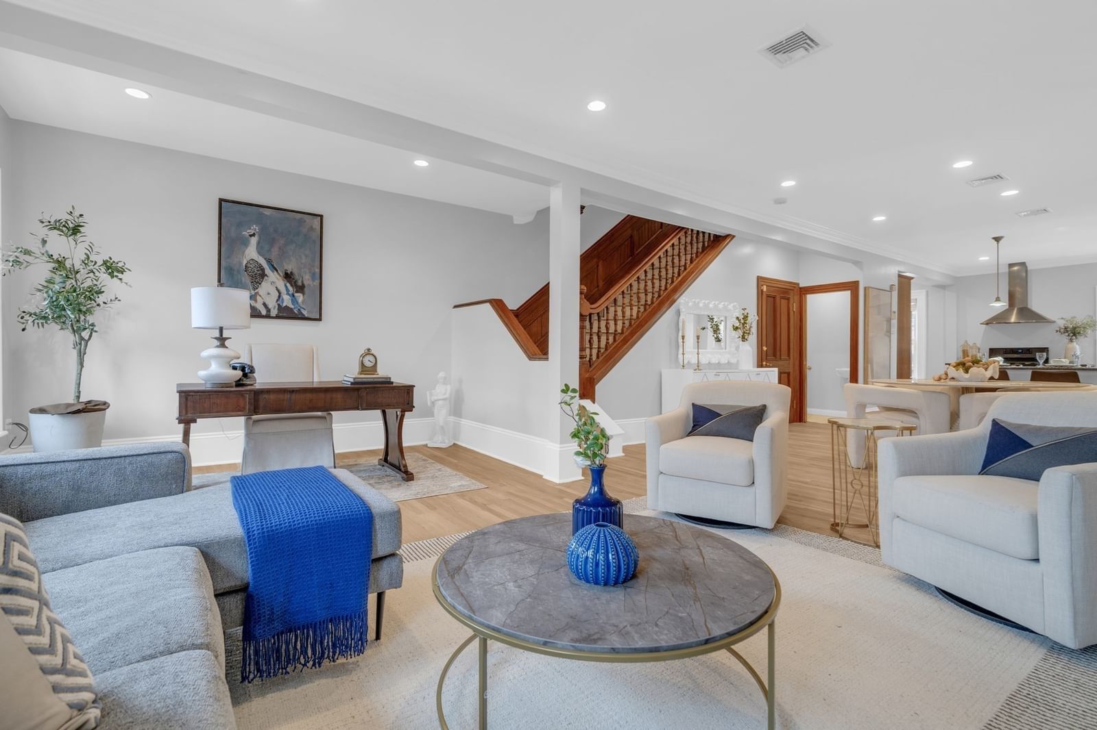 69 Rutland St #3 Boston — Photo 8 of 39