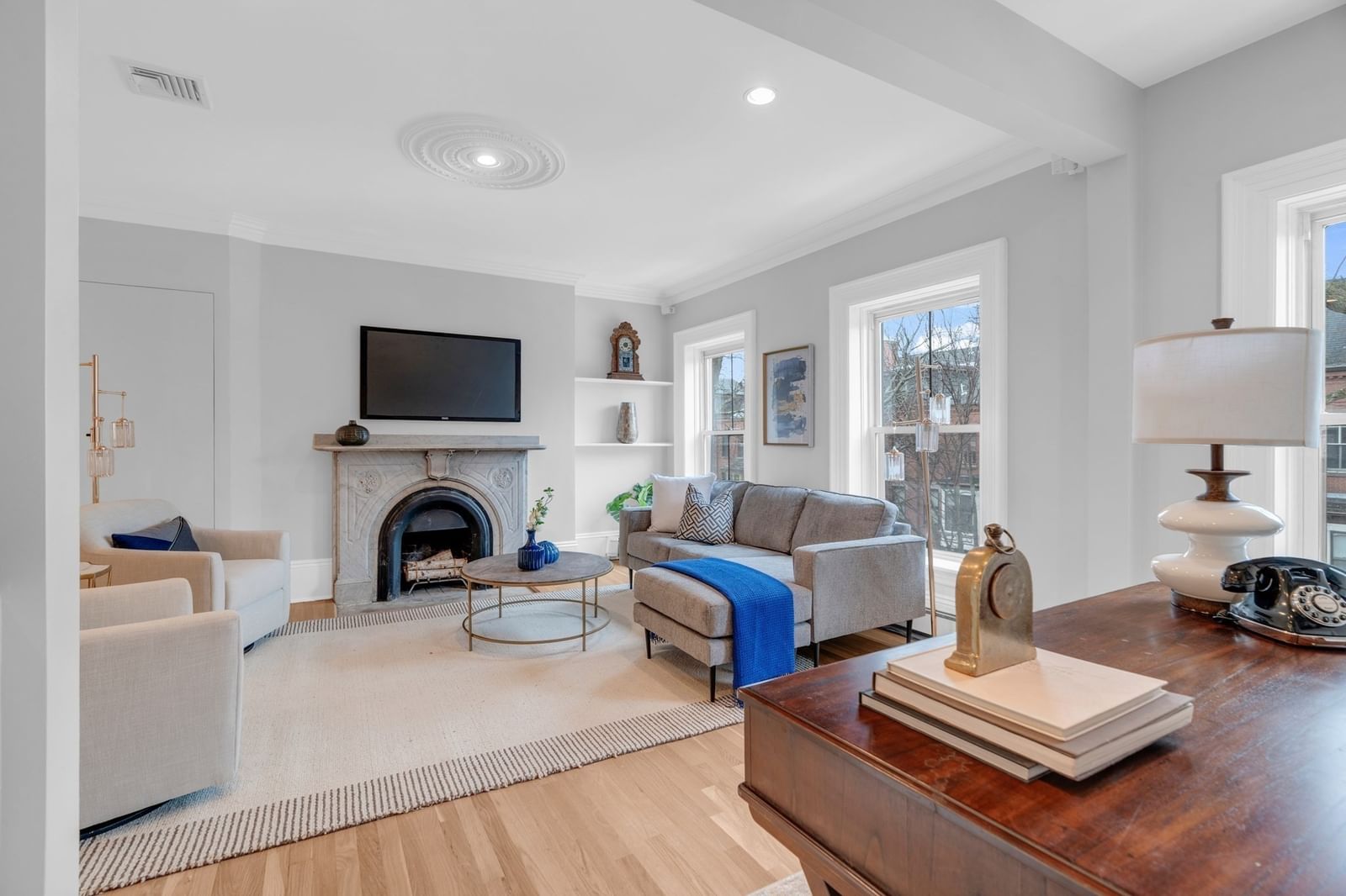 69 Rutland St #3 Boston — Photo 9 of 39
