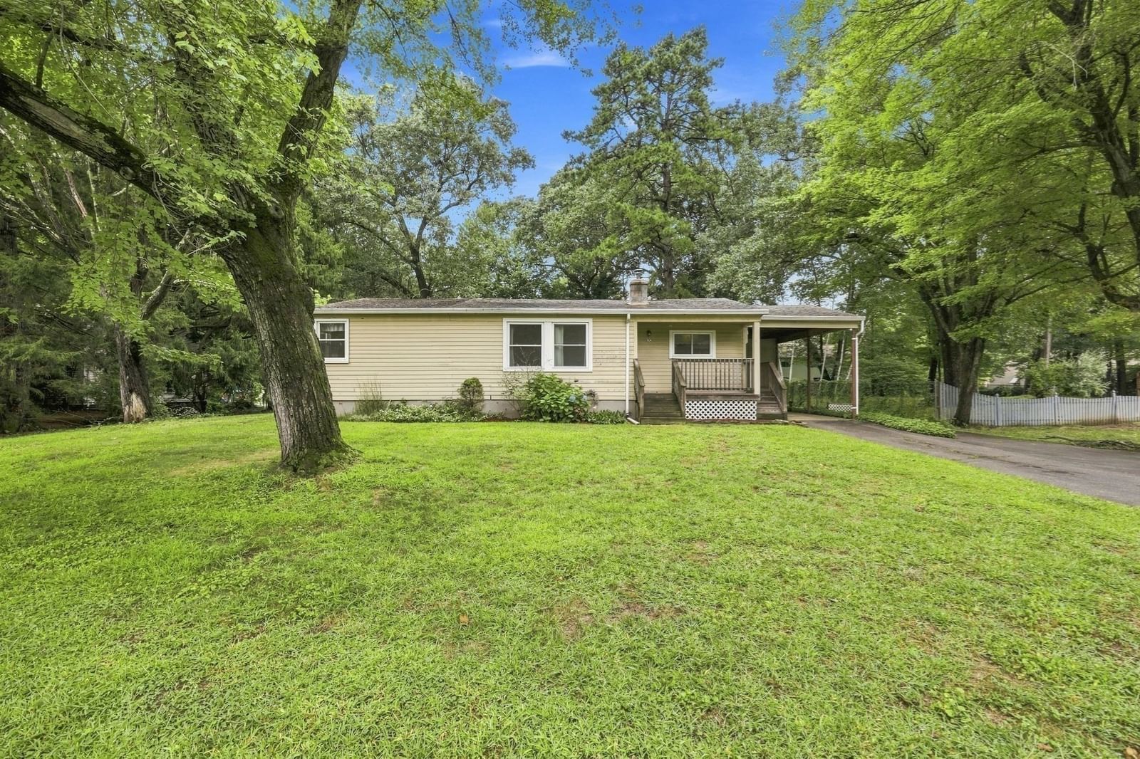 36 Silver Lake Dr Agawam — Photo 31 of 40