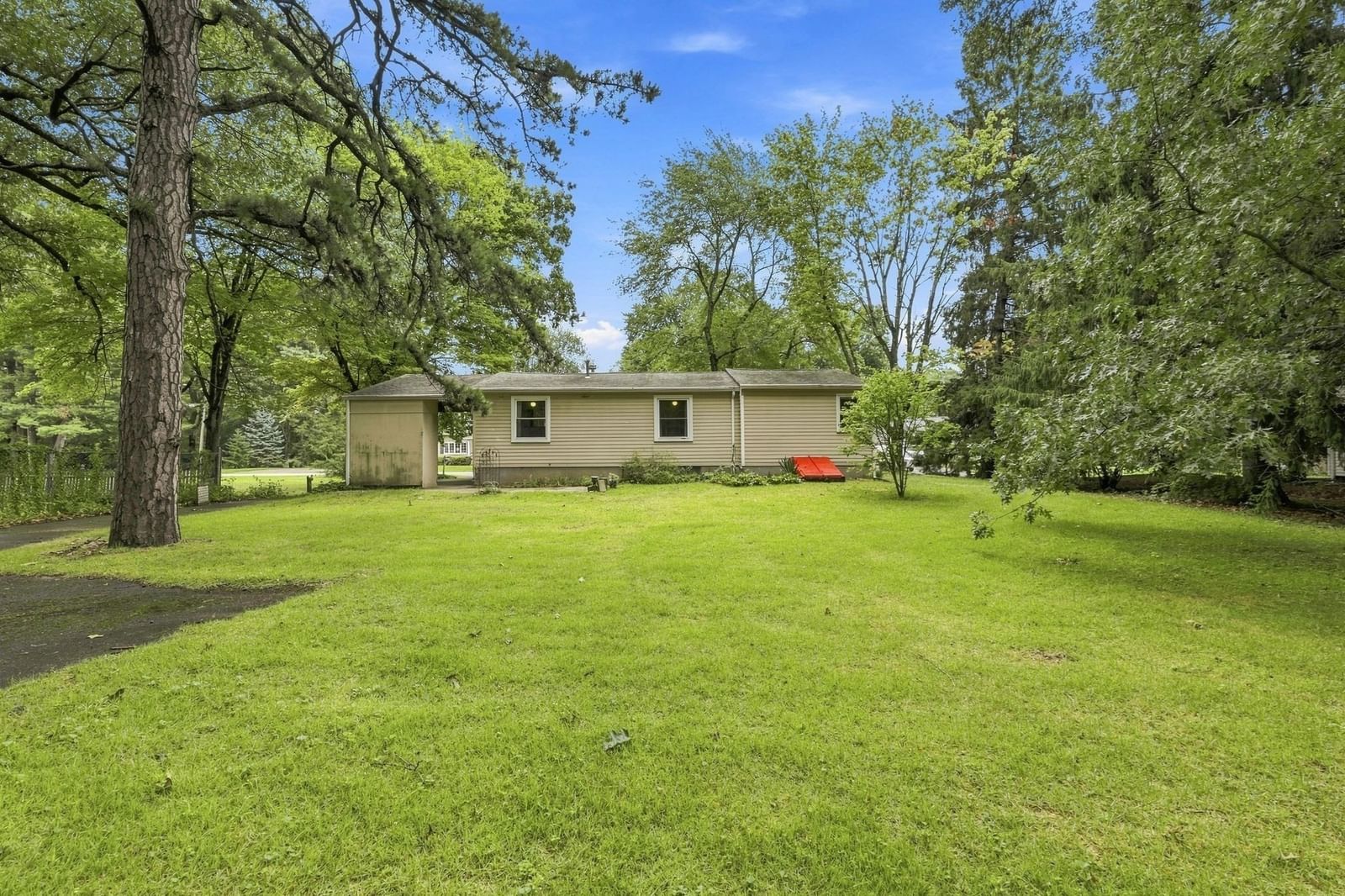 36 Silver Lake Dr Agawam — Photo 34 of 40