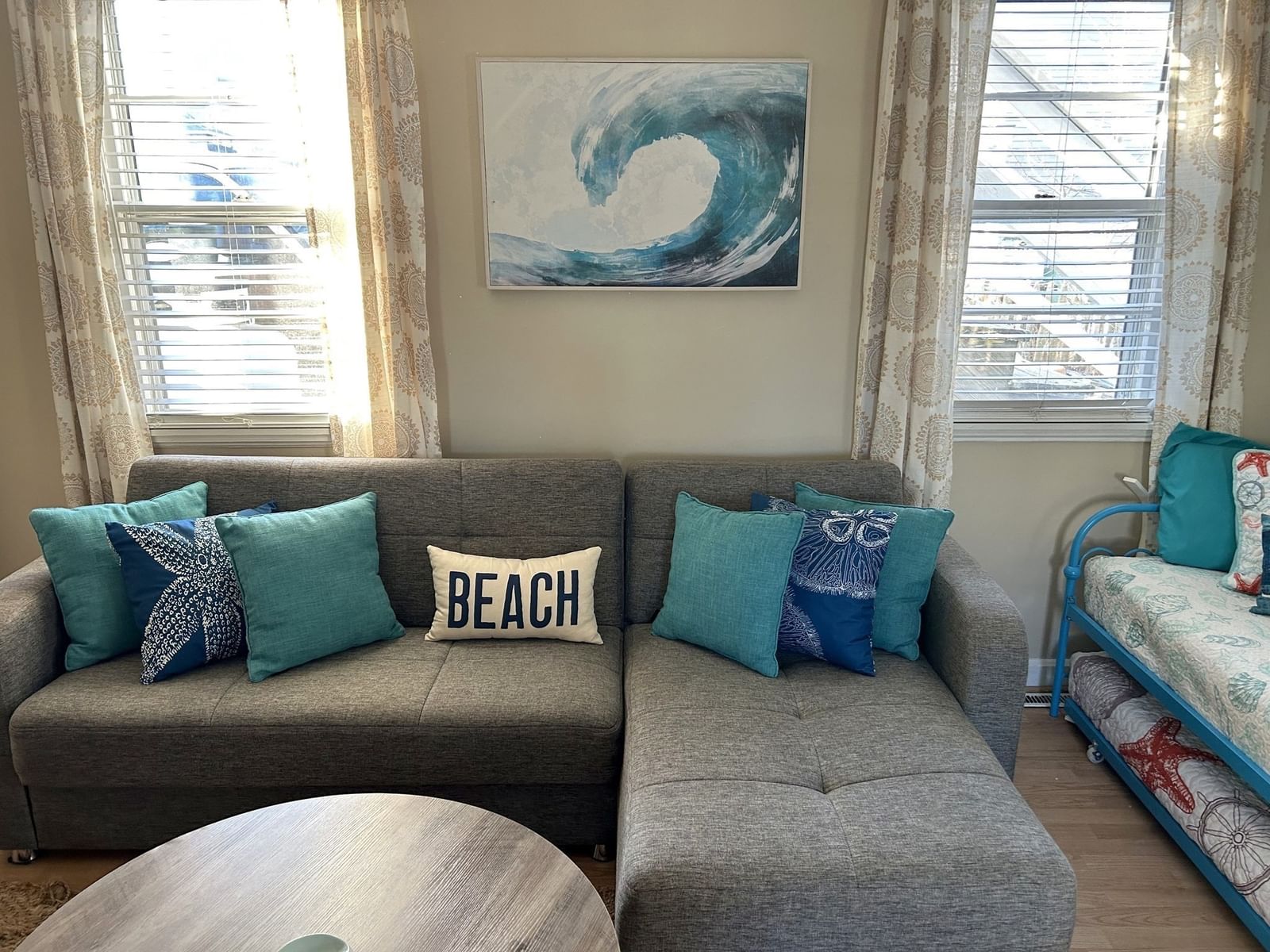 Listing Image 11