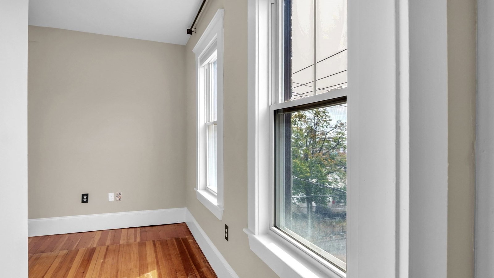 44 Pingree St #5 Salem — Photo 10 of 28