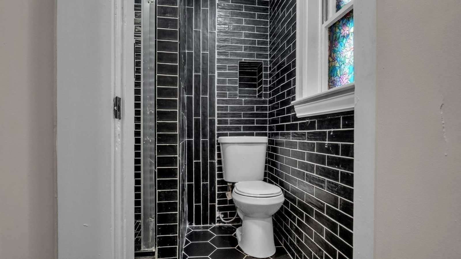 44 Pingree St #5 Salem — Photo 15 of 28