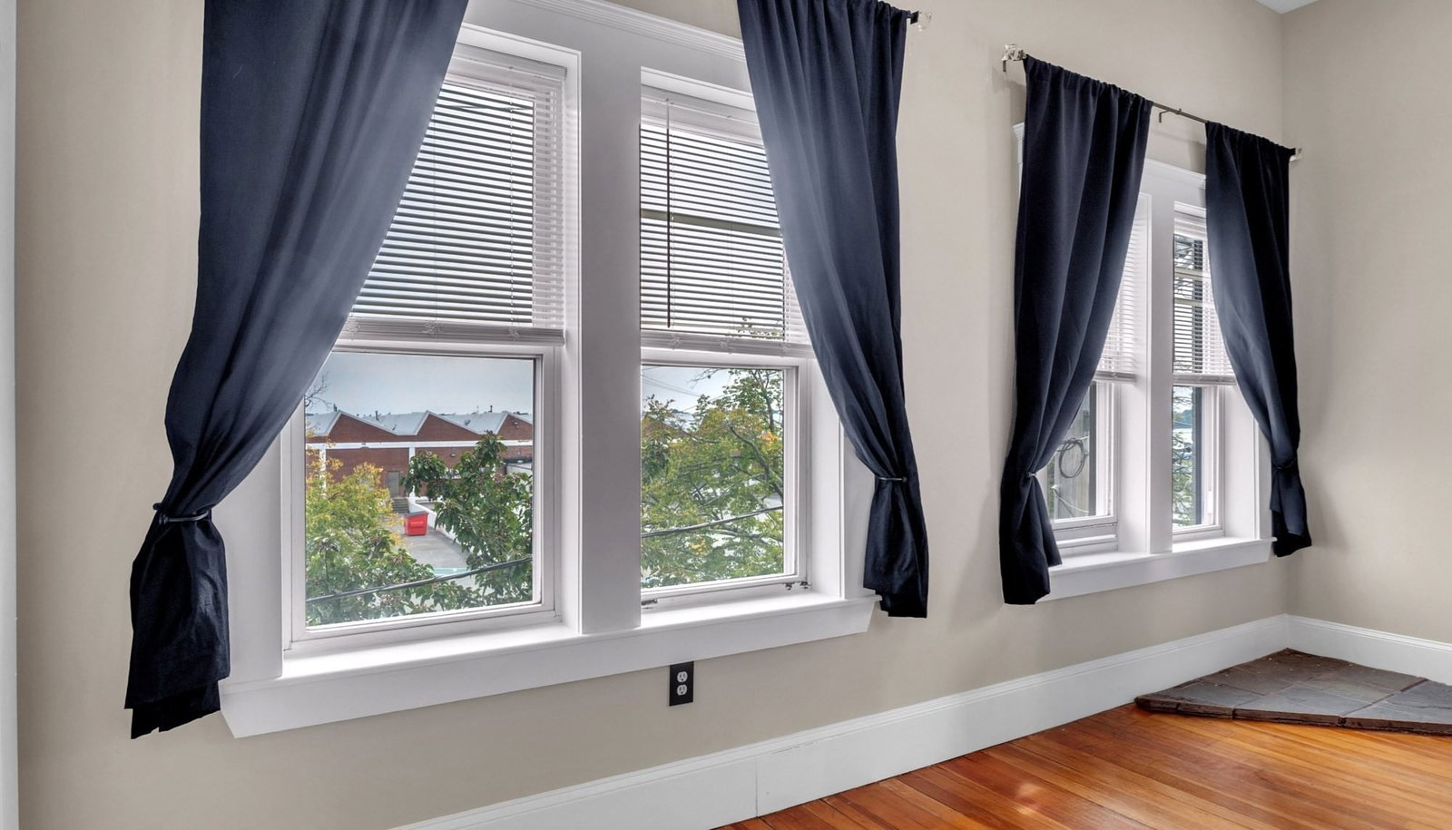 44 Pingree St #5 Salem — Photo 3 of 28