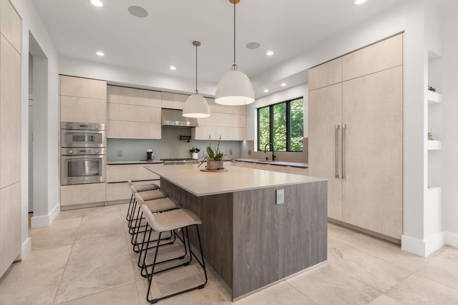 20 Peach Tree Lane Newton — Photo 8 of 40
