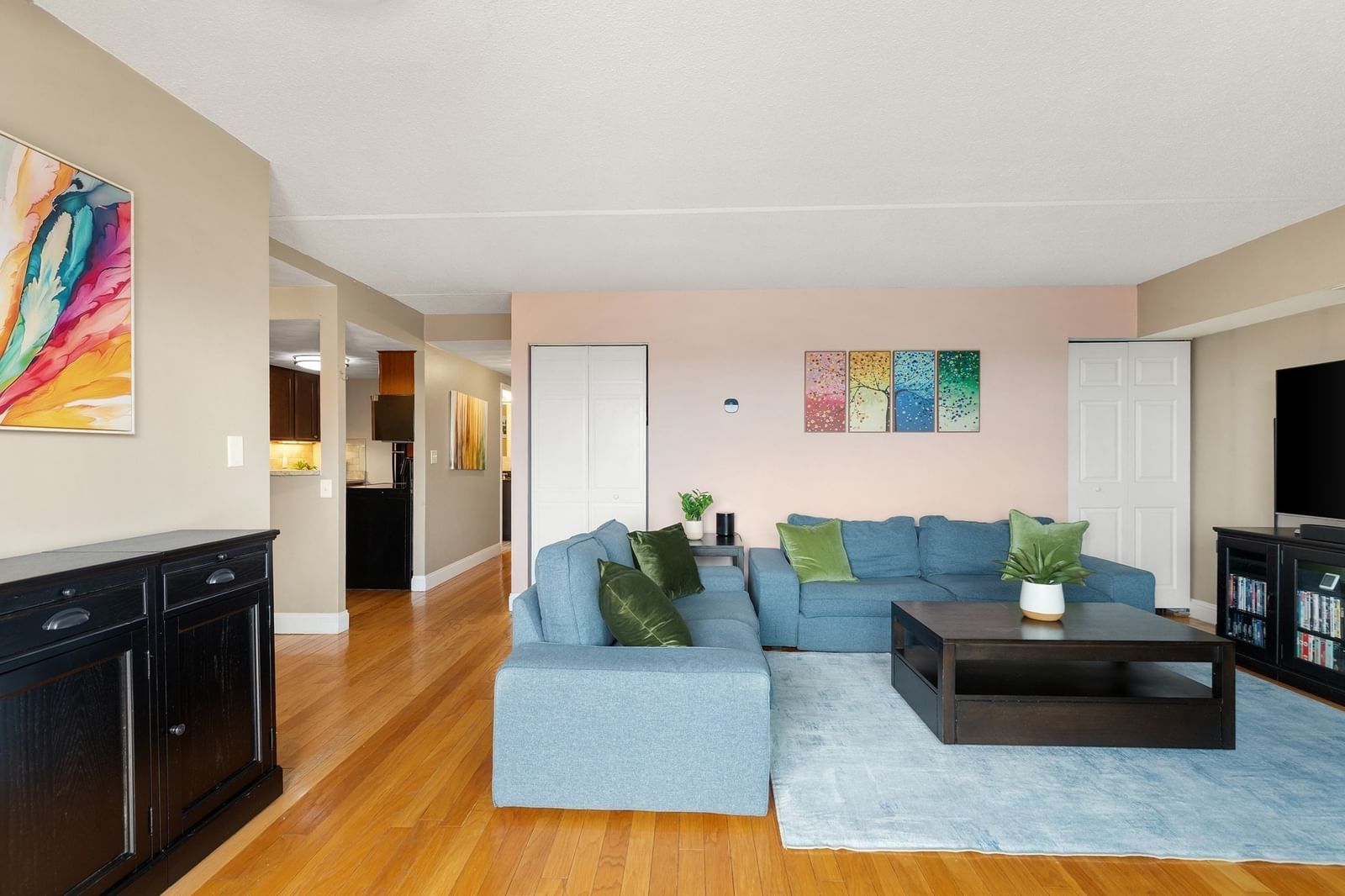 390 Broadway #51 Somerville — Photo 16 of 35
