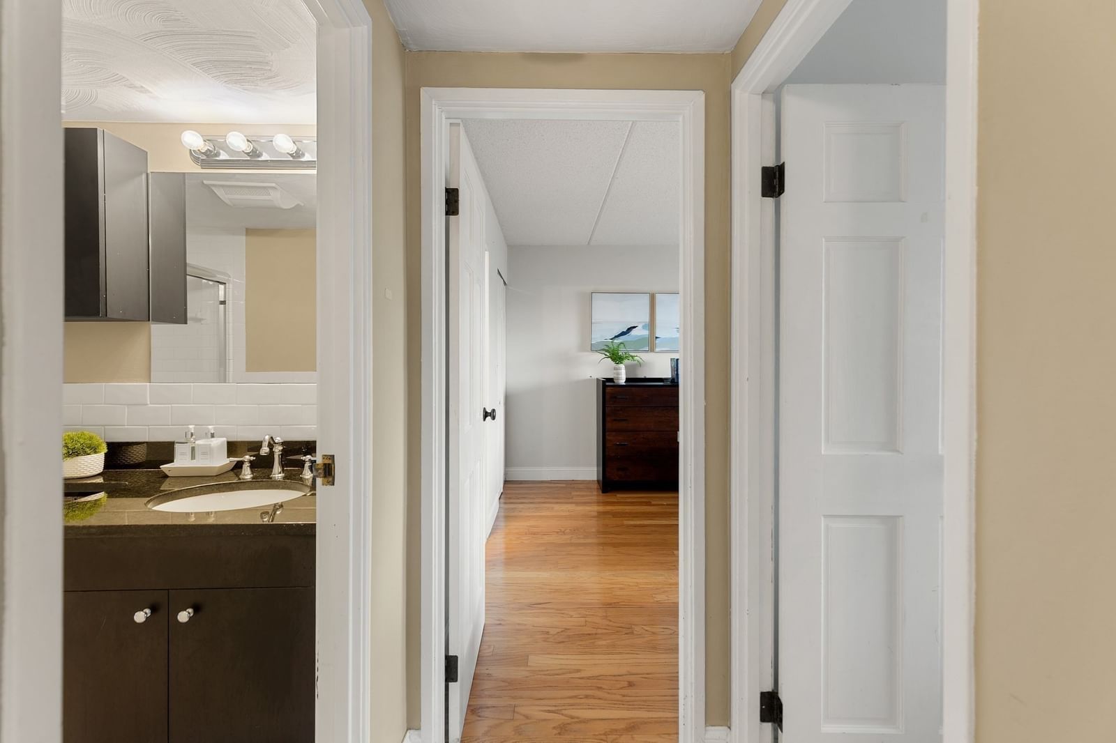 390 Broadway #51 Somerville — Photo 18 of 35