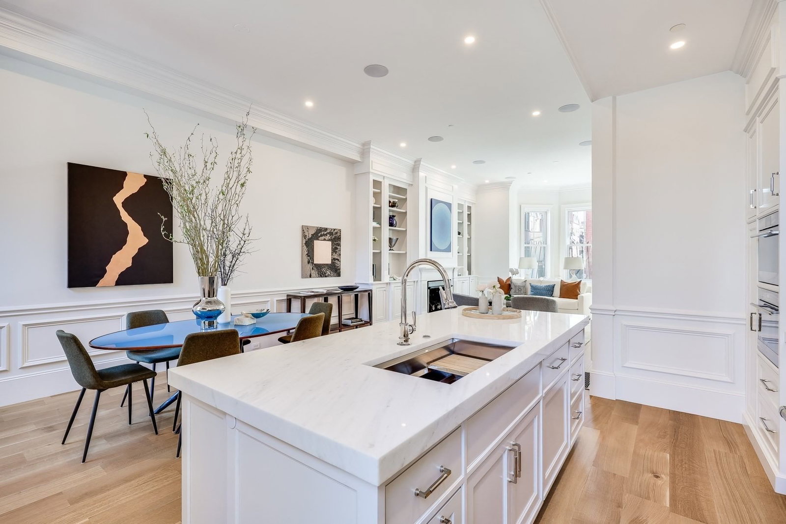 1 Fairfield St Boston — Photo 7 of 23