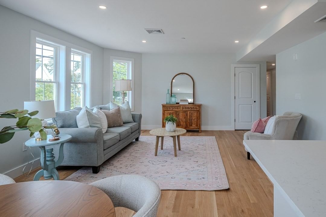 199 South Avenue #3 Whitman — Photo 5 of 20