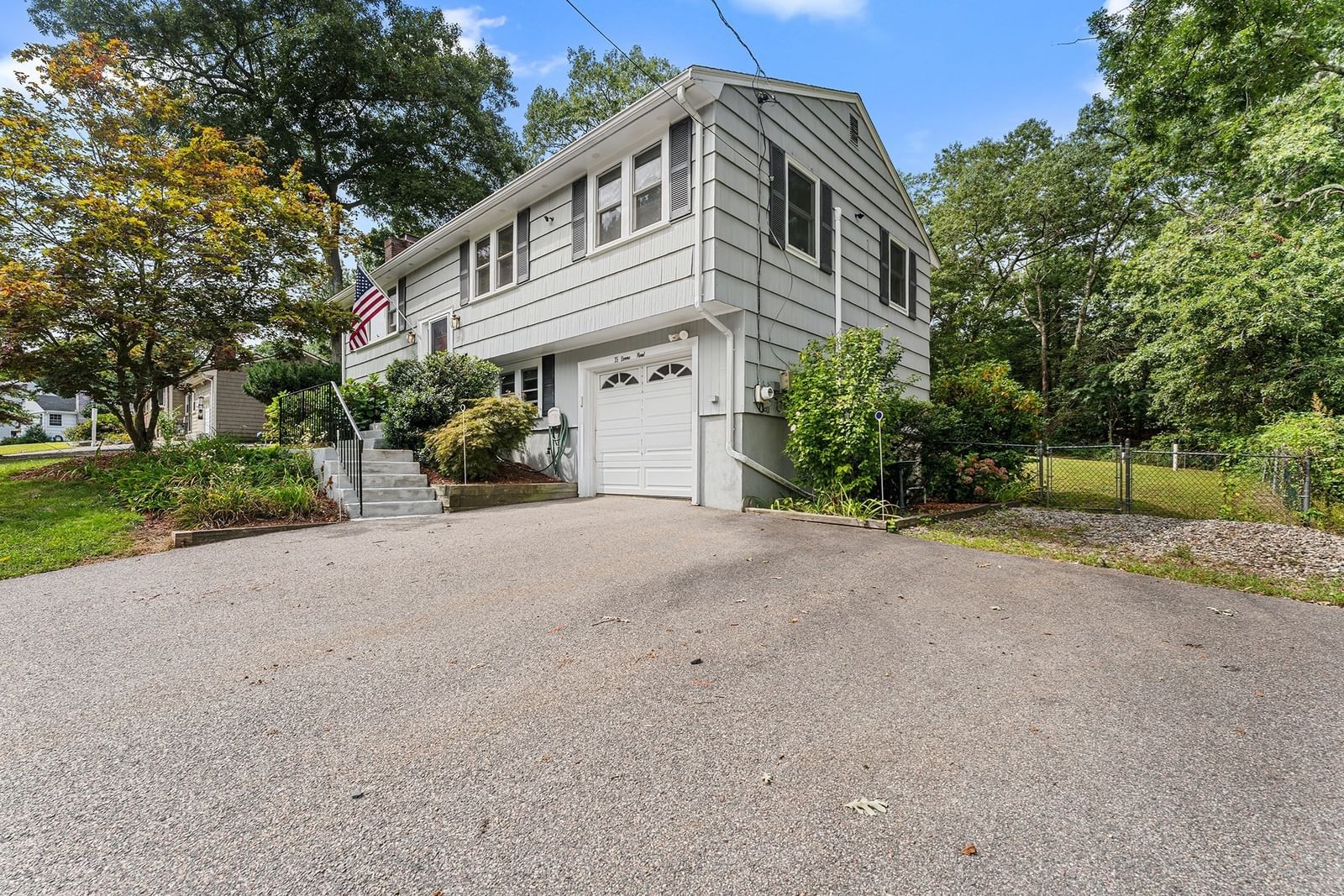 35 Donna Rd Holliston — Photo 33 of 34
