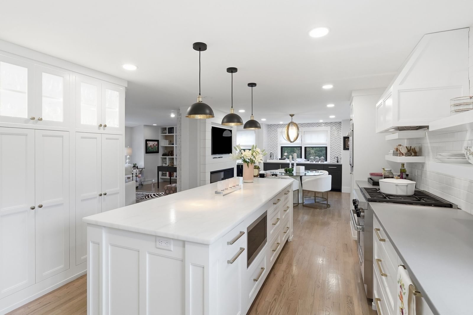 9 Stacey Circle Concord — Photo 10 of 42