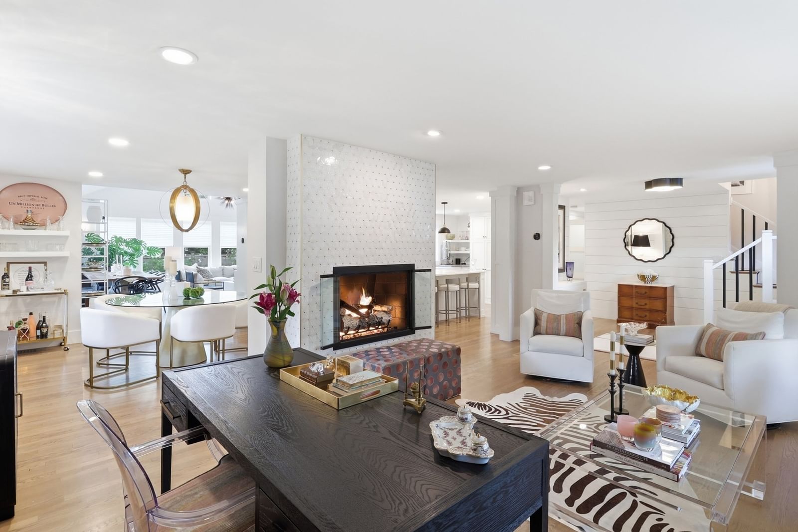 9 Stacey Circle Concord — Photo 4 of 42