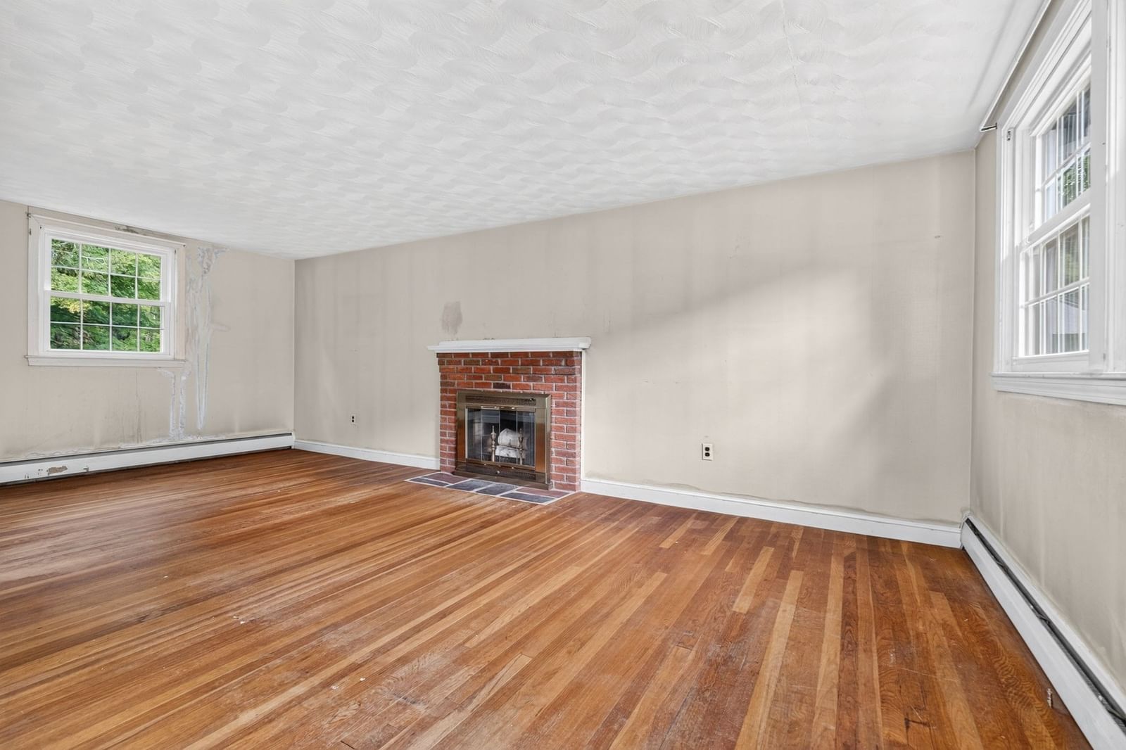 5 Robert Sproul Rd Medfield — Photo 11 of 41