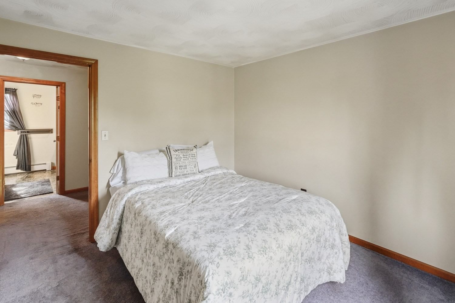 4 Henry Marsh Rd #B Oxford — Photo 22 of 38