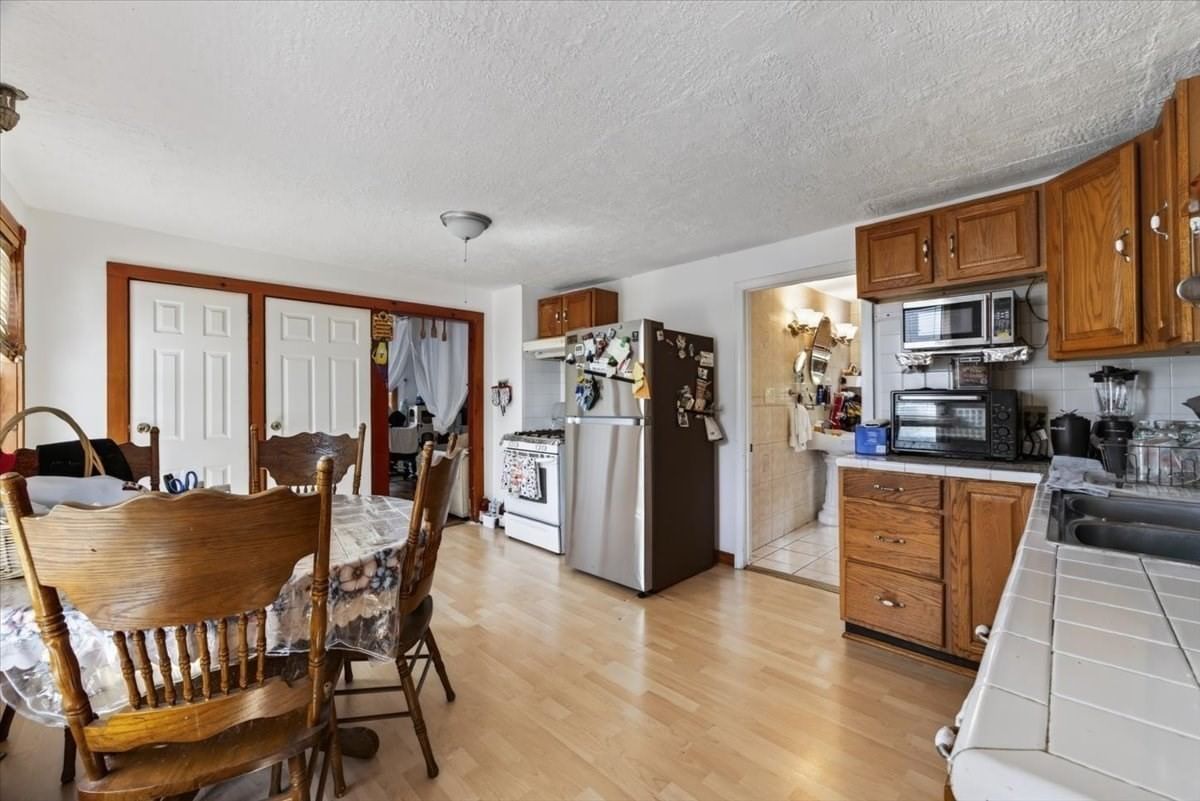 37 Taber Ave Brockton — Photo 8 of 32