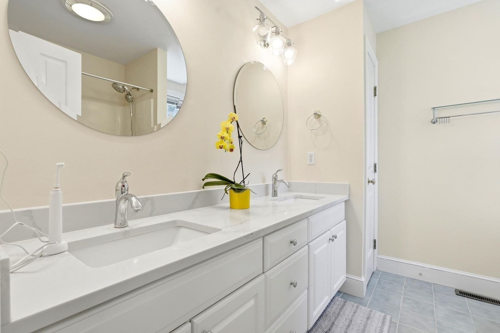1 Village Ln Littleton — Photo 27 of 42