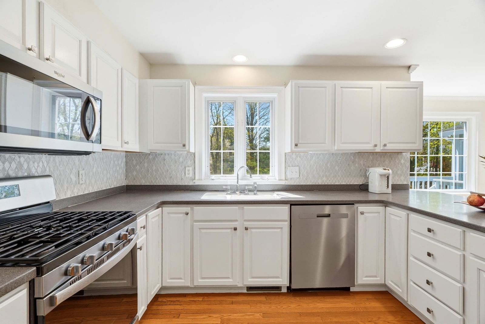 1 Village Ln Littleton — Photo 9 of 42