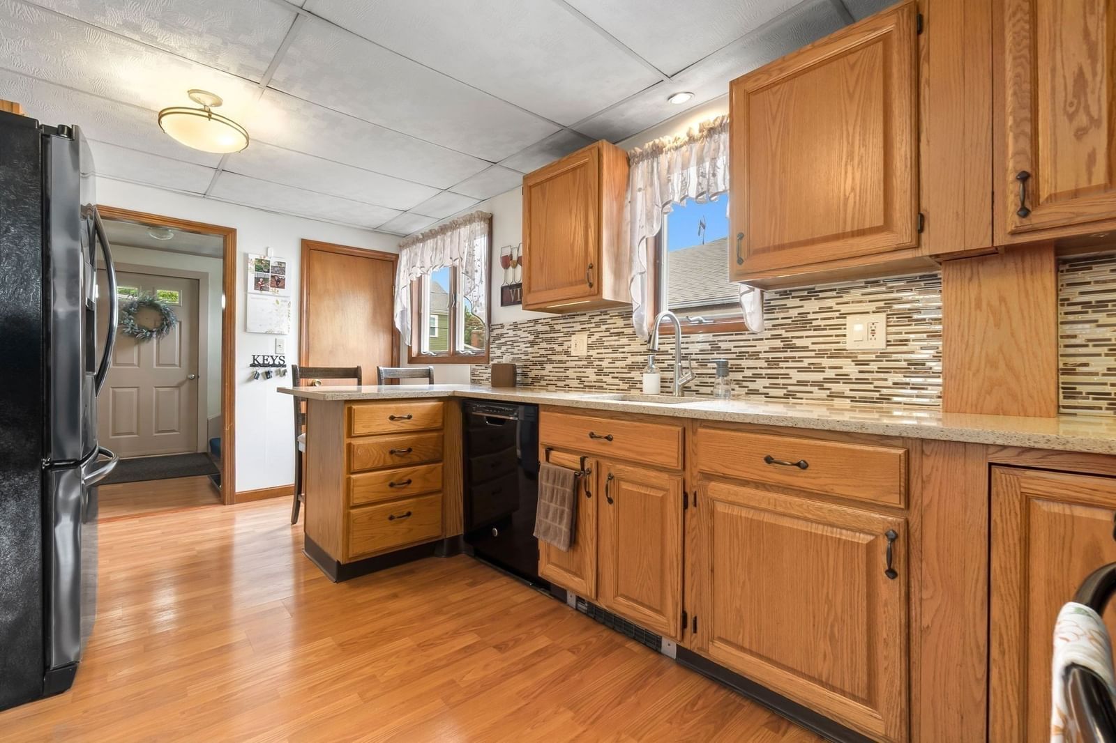 58 Glendale Ave Peabody — Photo 16 of 39