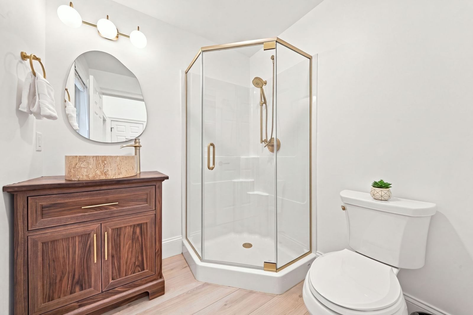 55 Lucerne Dr Andover — Photo 13 of 42