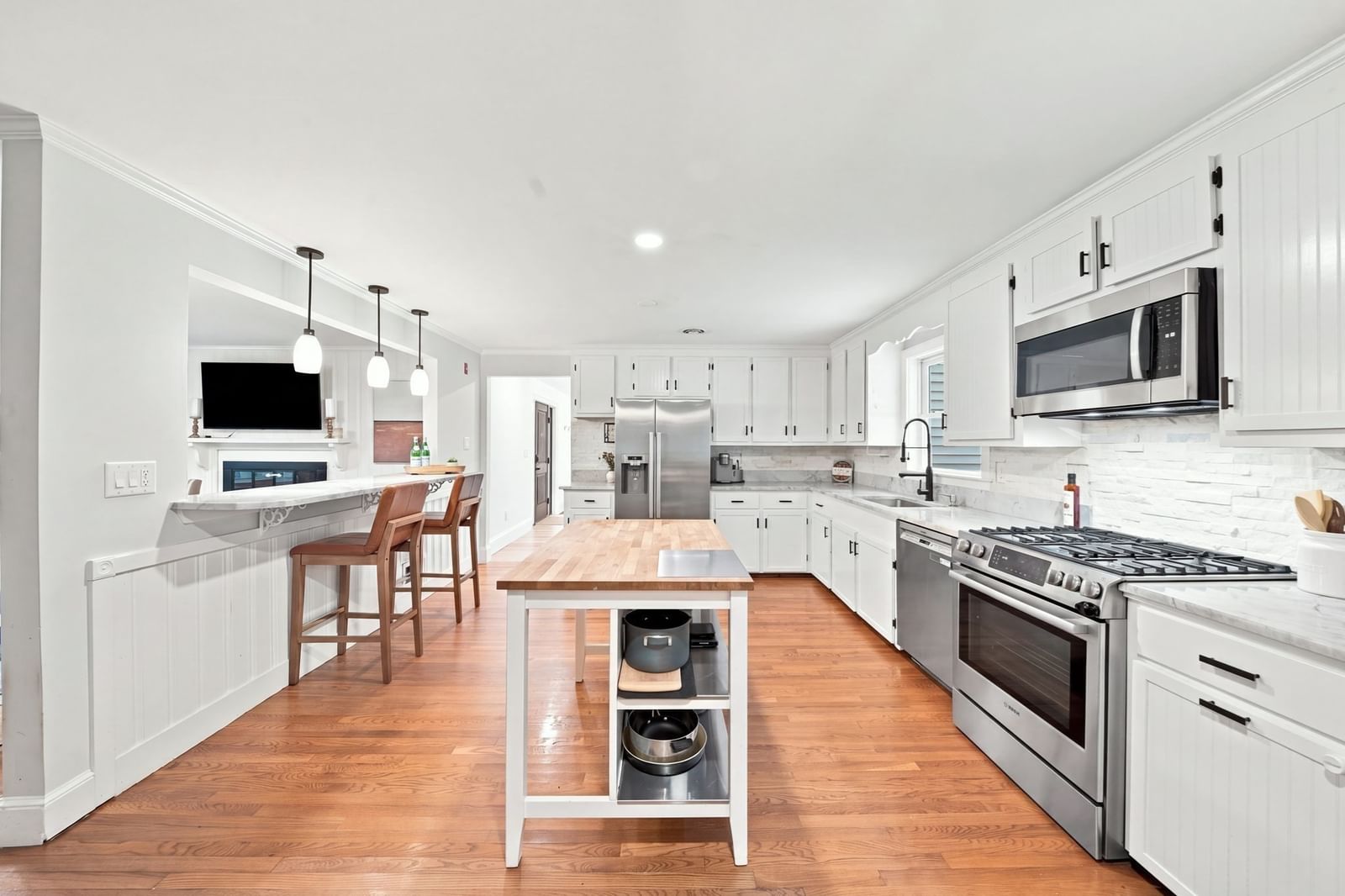 55 Lucerne Dr Andover — Photo 14 of 42