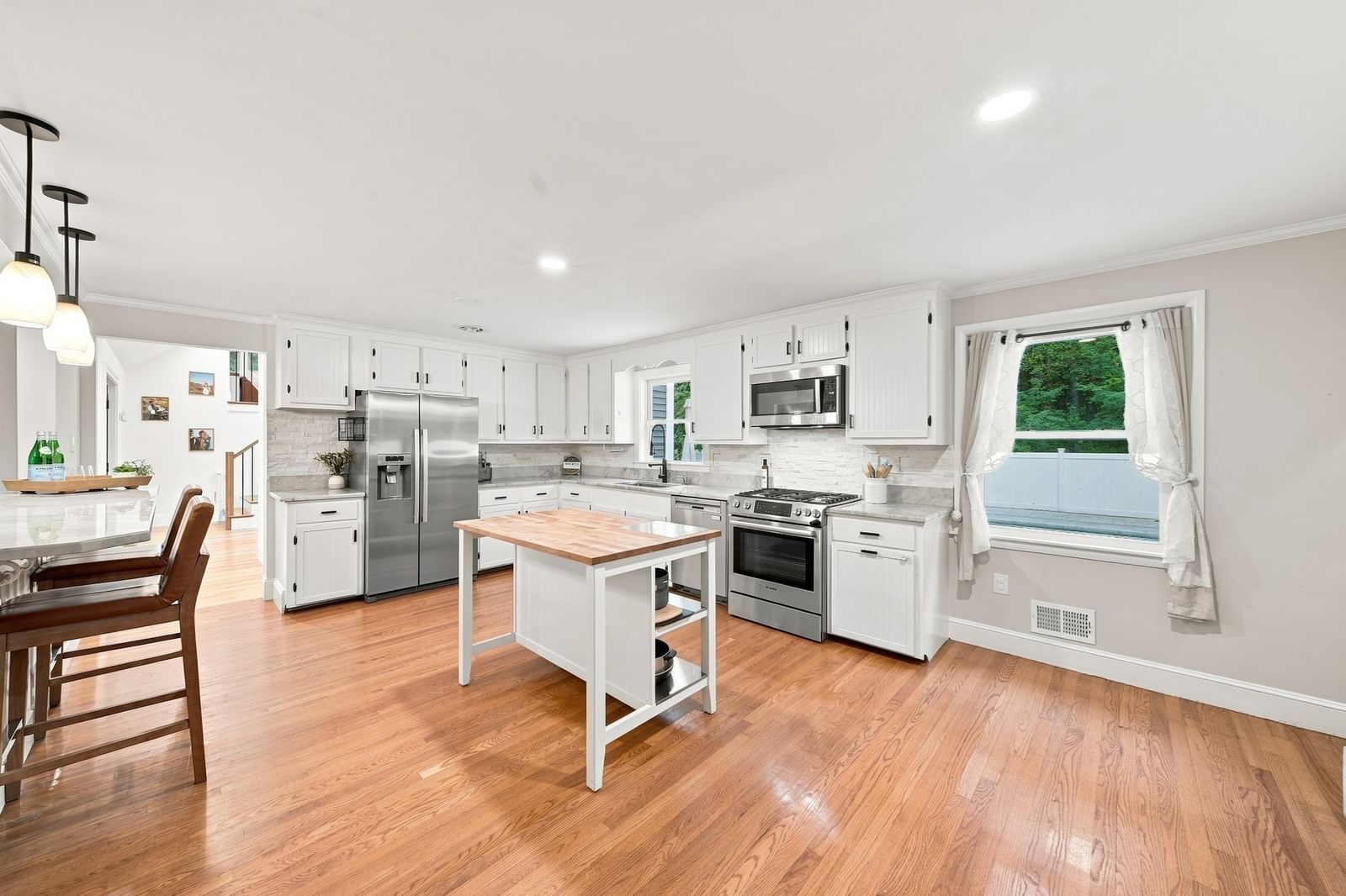 55 Lucerne Dr Andover — Photo 16 of 42