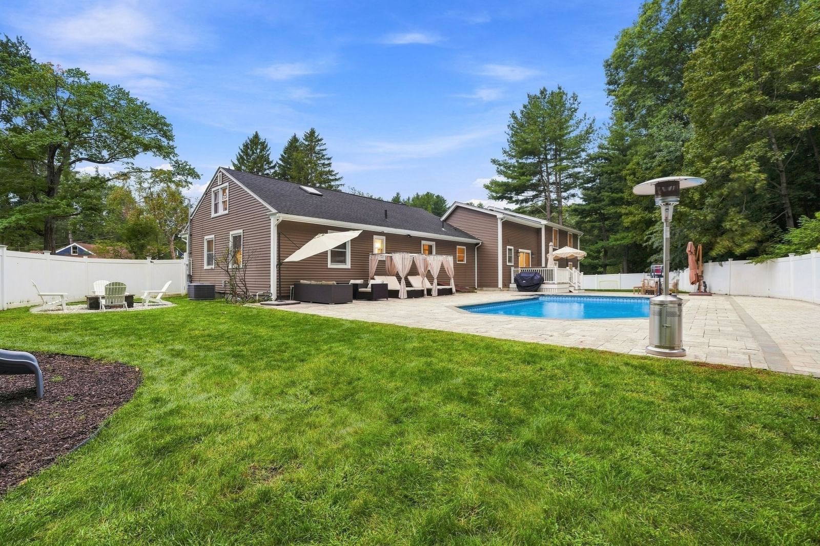 55 Lucerne Dr Andover — Photo 34 of 42