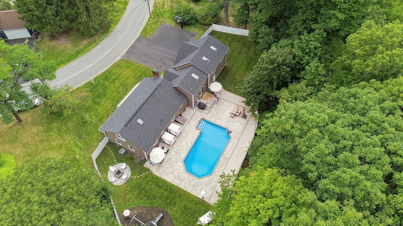 55 Lucerne Dr Andover — Photo 39 of 42