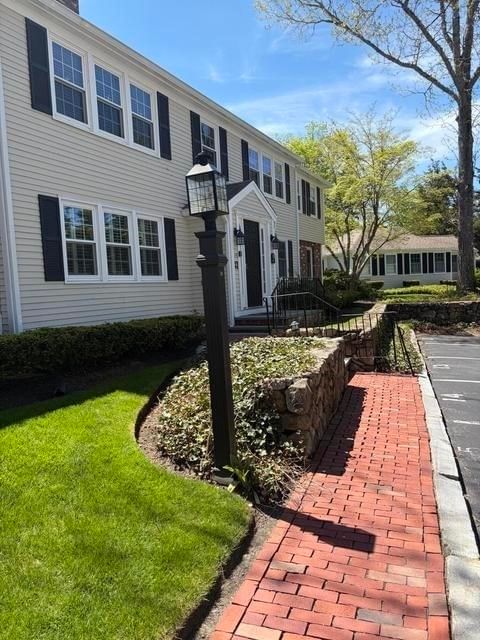 727 Main Street #B1 Barnstable — Photo 2 of 37