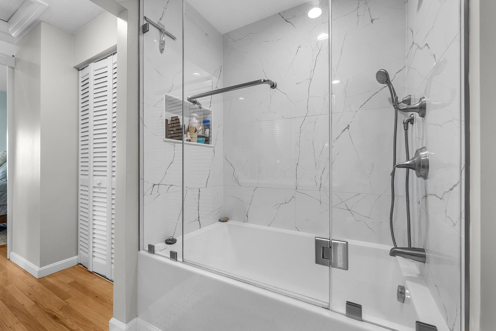 7 Whaler Ln #Unit 7 Quincy — Photo 21 of 42