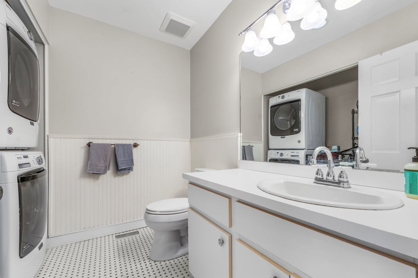 7 Whaler Ln #Unit 7 Quincy — Photo 29 of 42