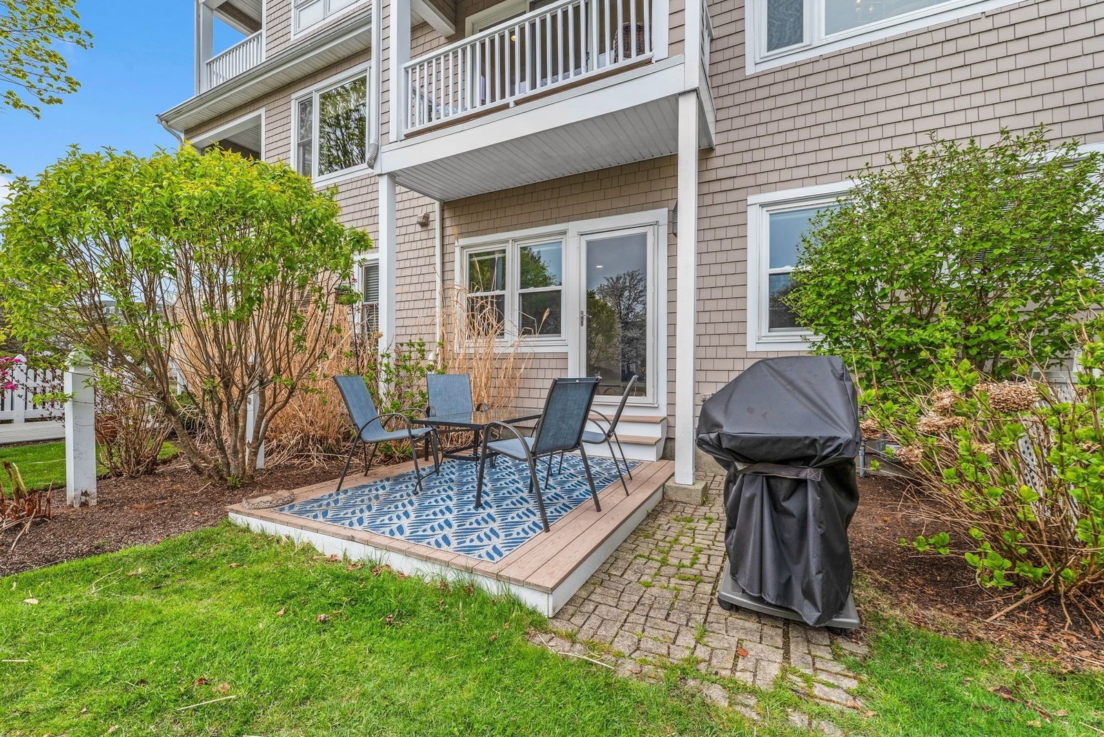 7 Whaler Ln #Unit 7 Quincy — Photo 4 of 42
