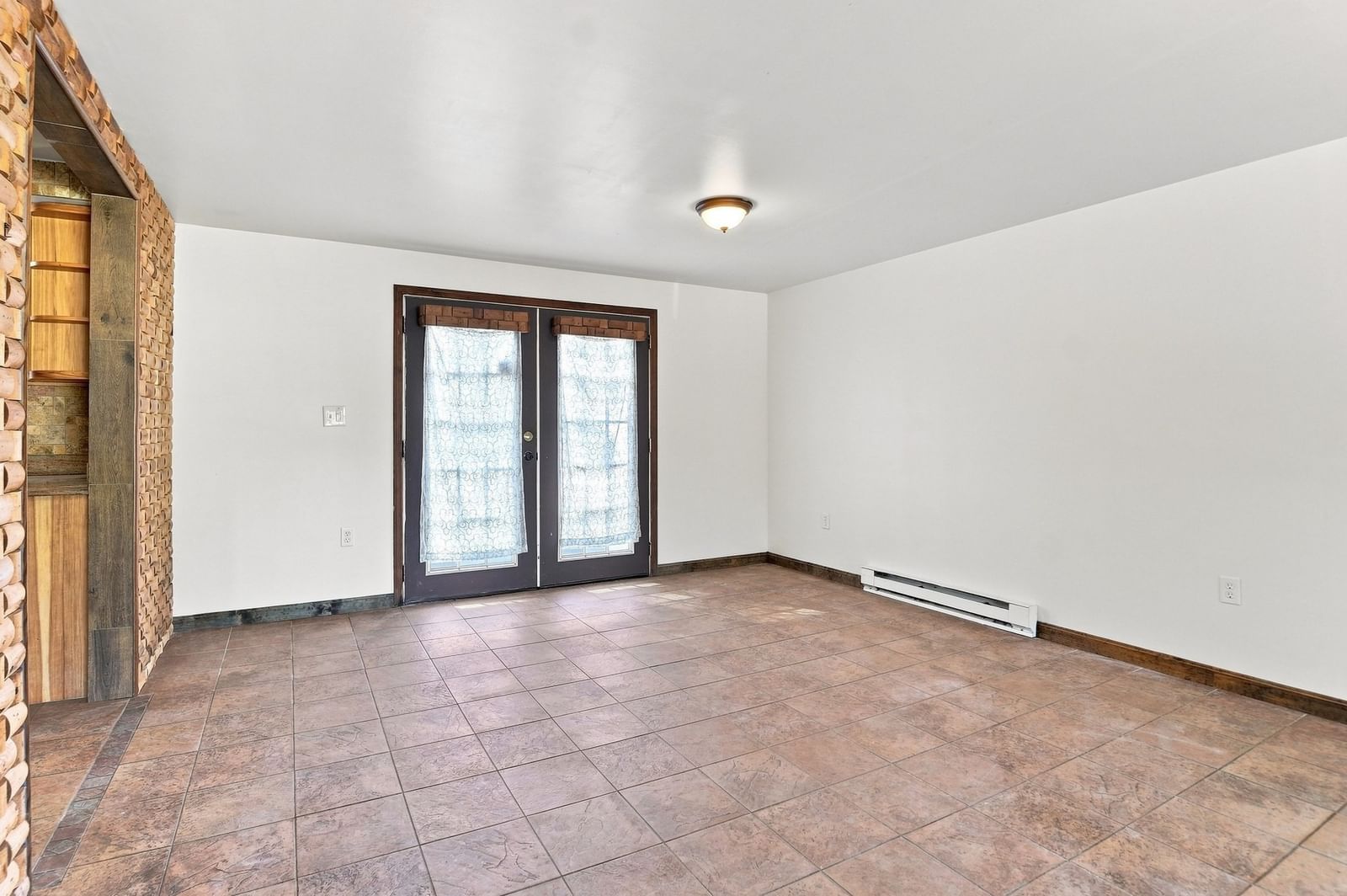 65 Paris Avenue Worcester — Photo 7 of 35