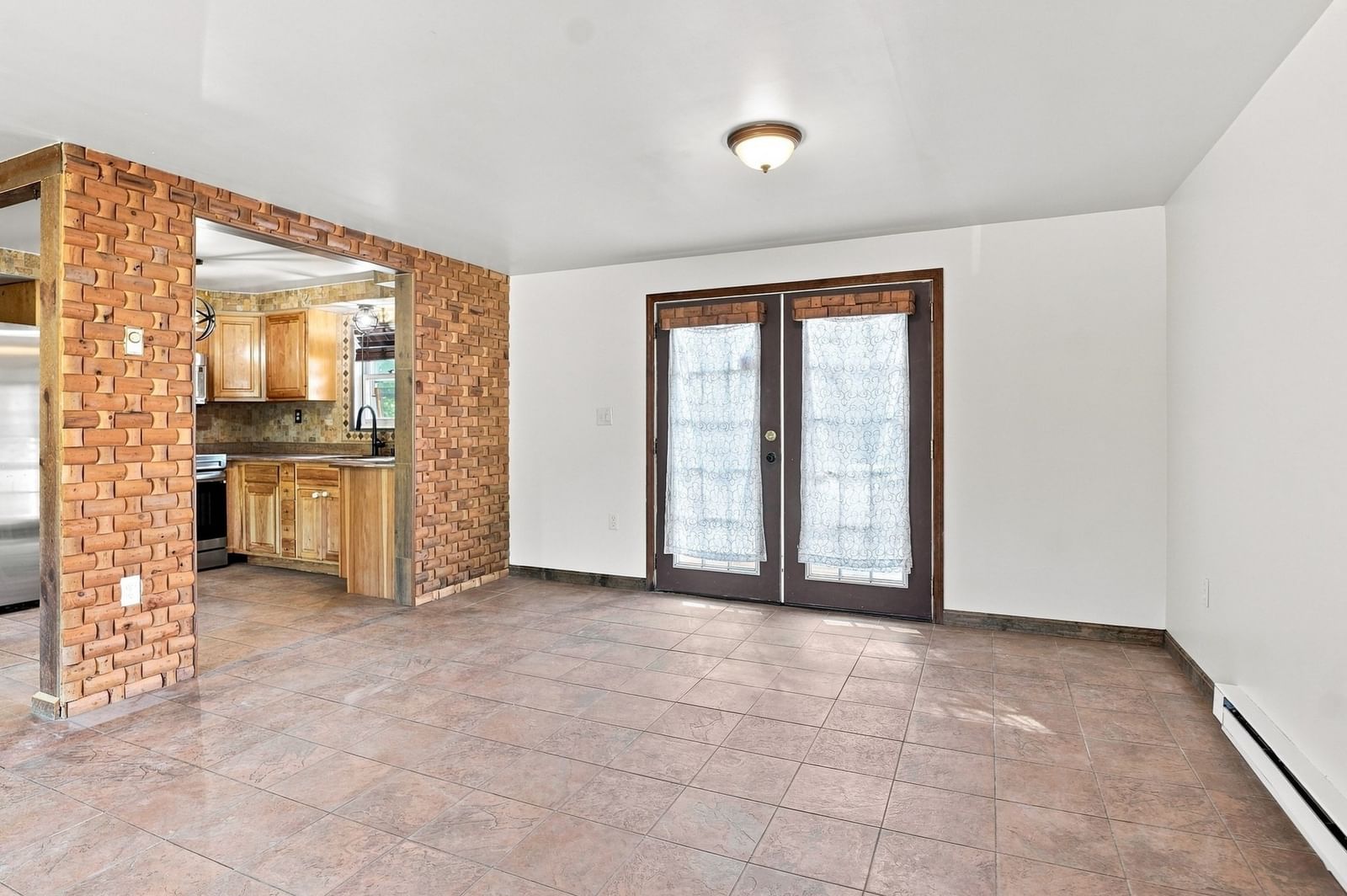 65 Paris Avenue Worcester — Photo 8 of 35
