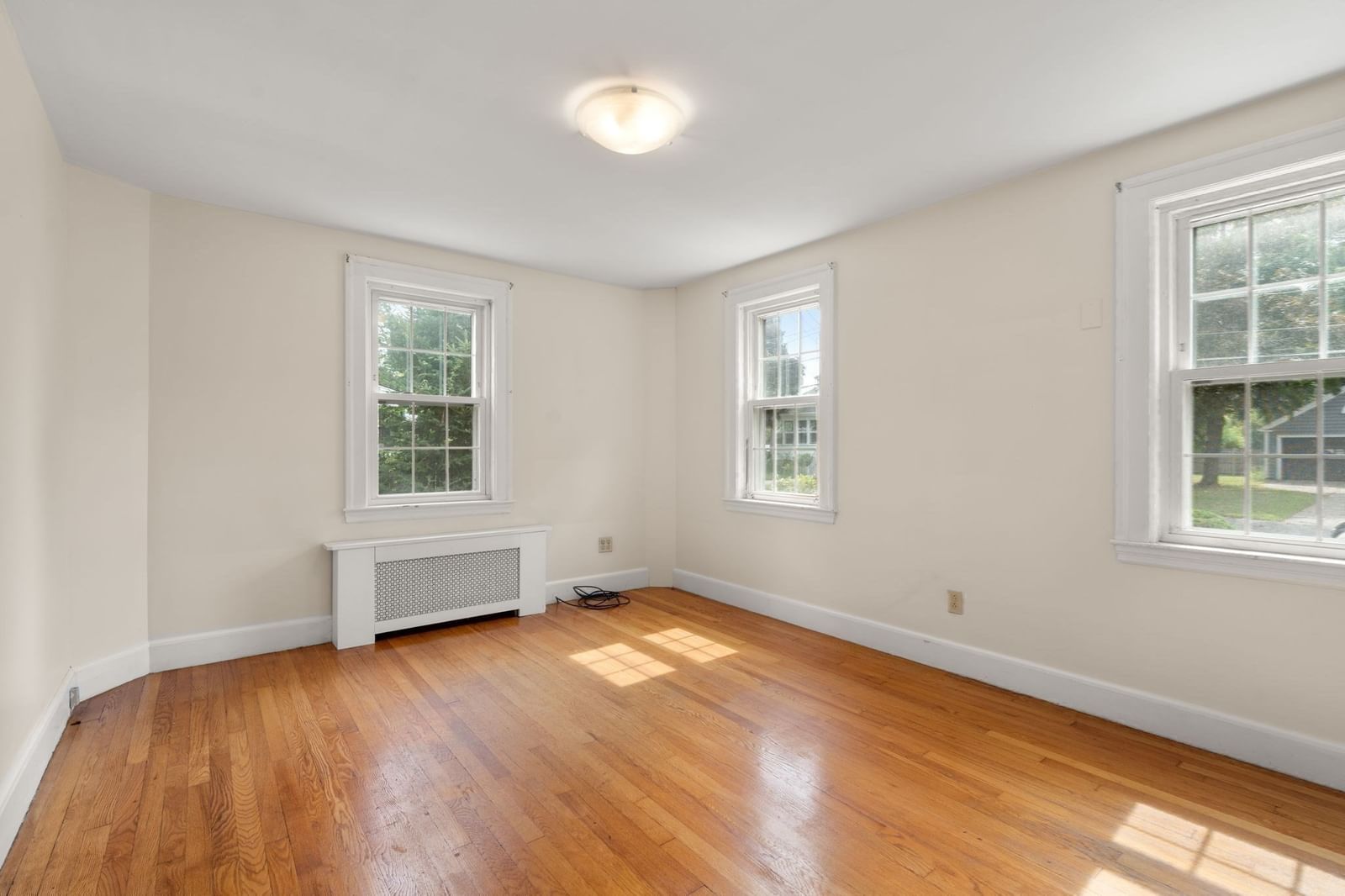 12 Arch Street Framingham — Photo 19 of 40