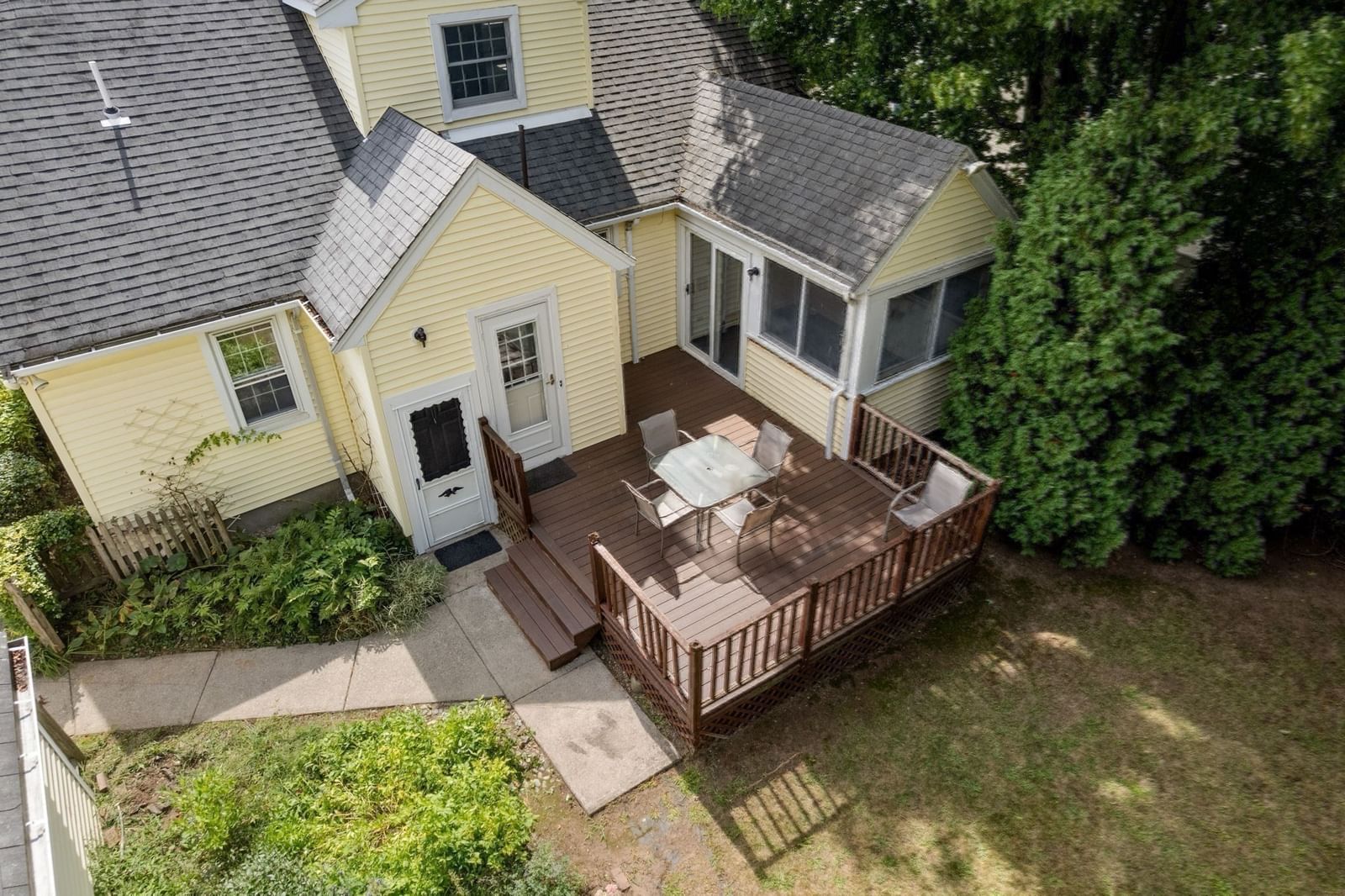 12 Arch Street Framingham — Photo 32 of 40
