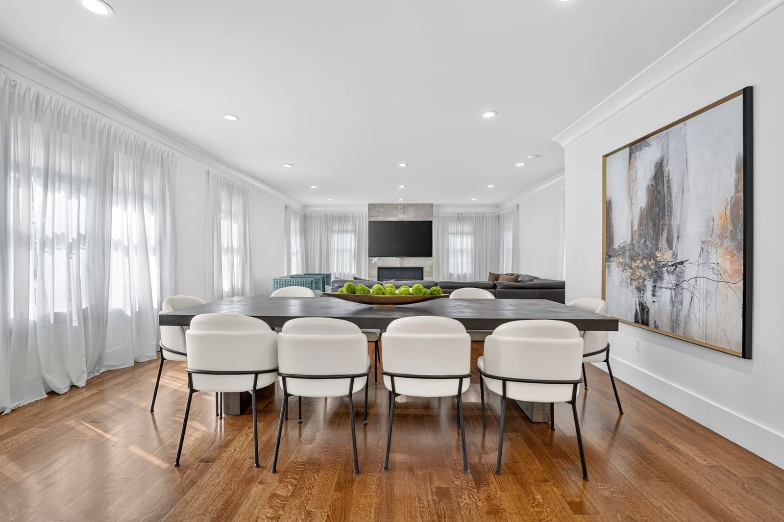23 Evergreen Rd Natick — Photo 13 of 40