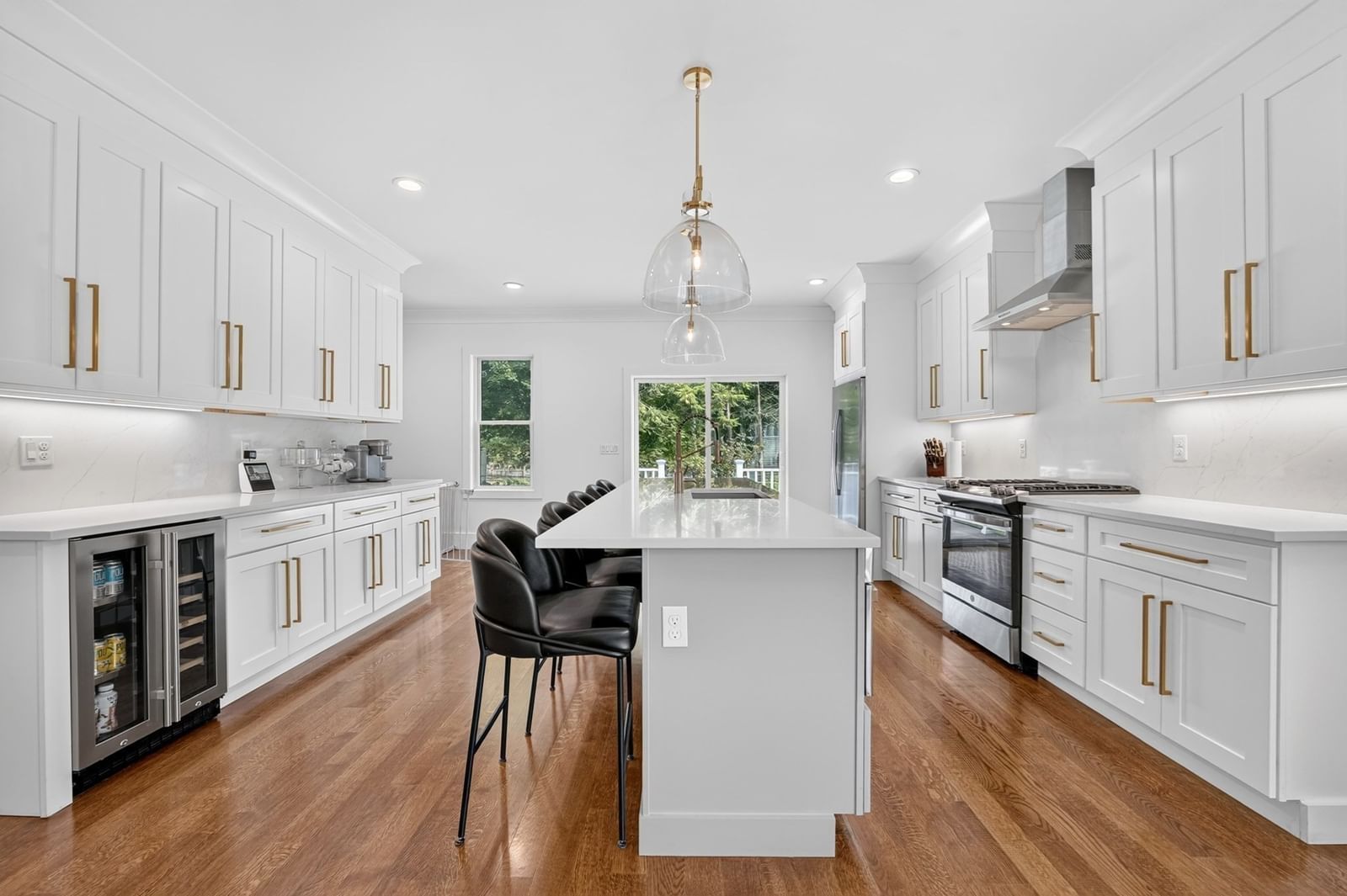 23 Evergreen Rd Natick — Photo 15 of 40