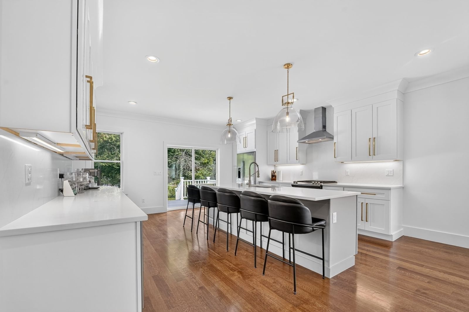 23 Evergreen Rd Natick — Photo 16 of 40