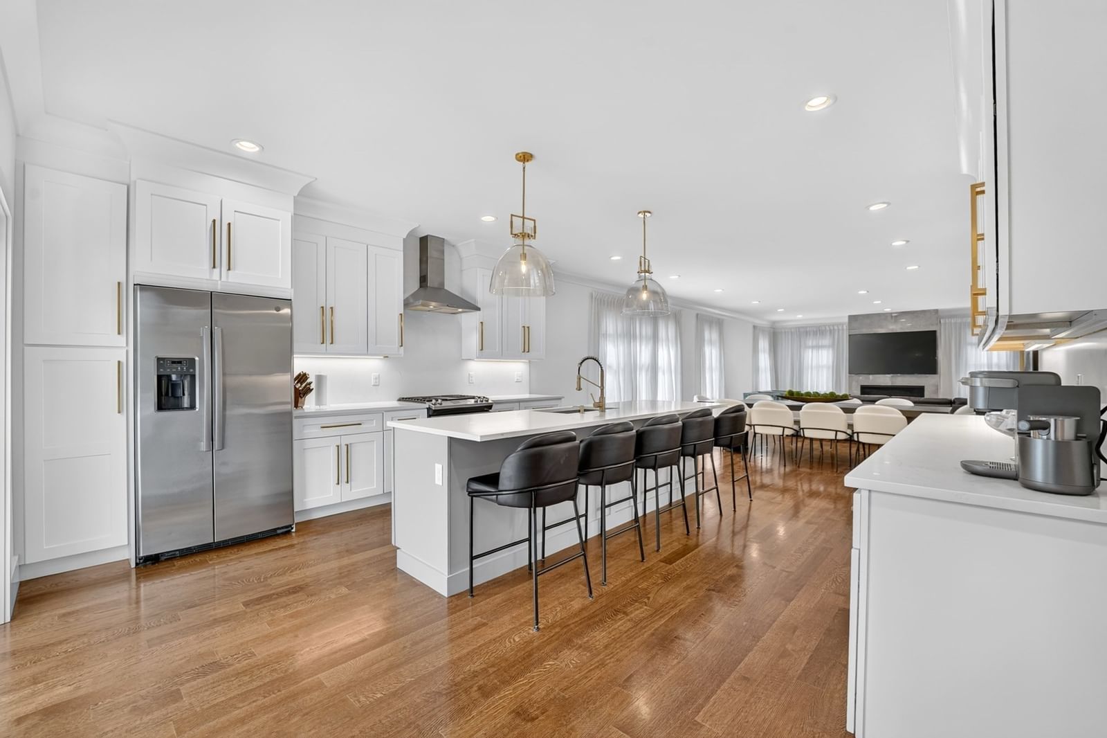 23 Evergreen Rd Natick — Photo 18 of 40