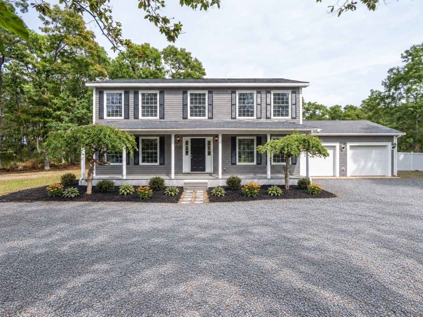 215 Ashumet Rd Mashpee — Photo 1 of 36