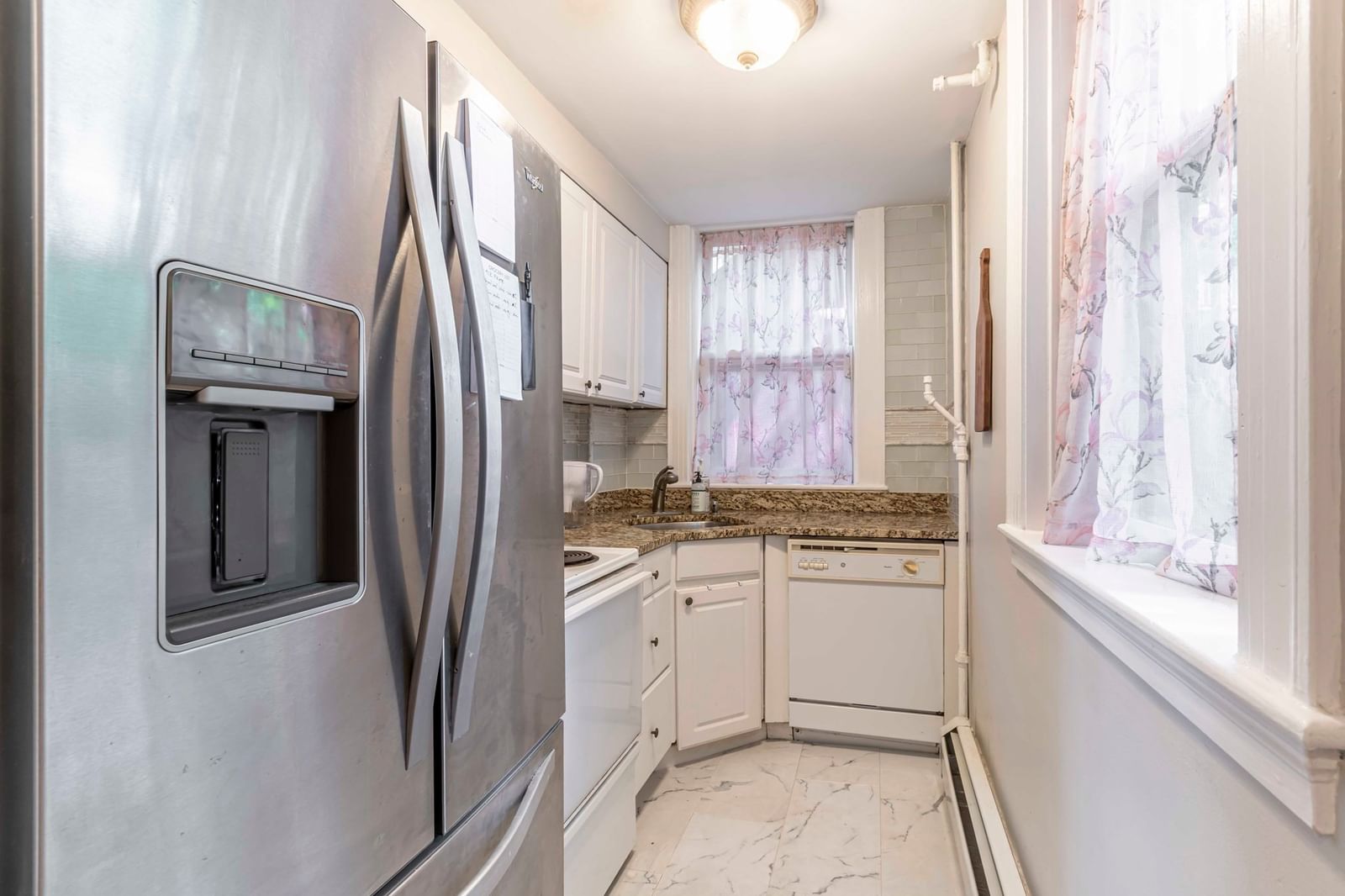 405 Commonwealth Ave #2B Boston — Photo 11 of 24