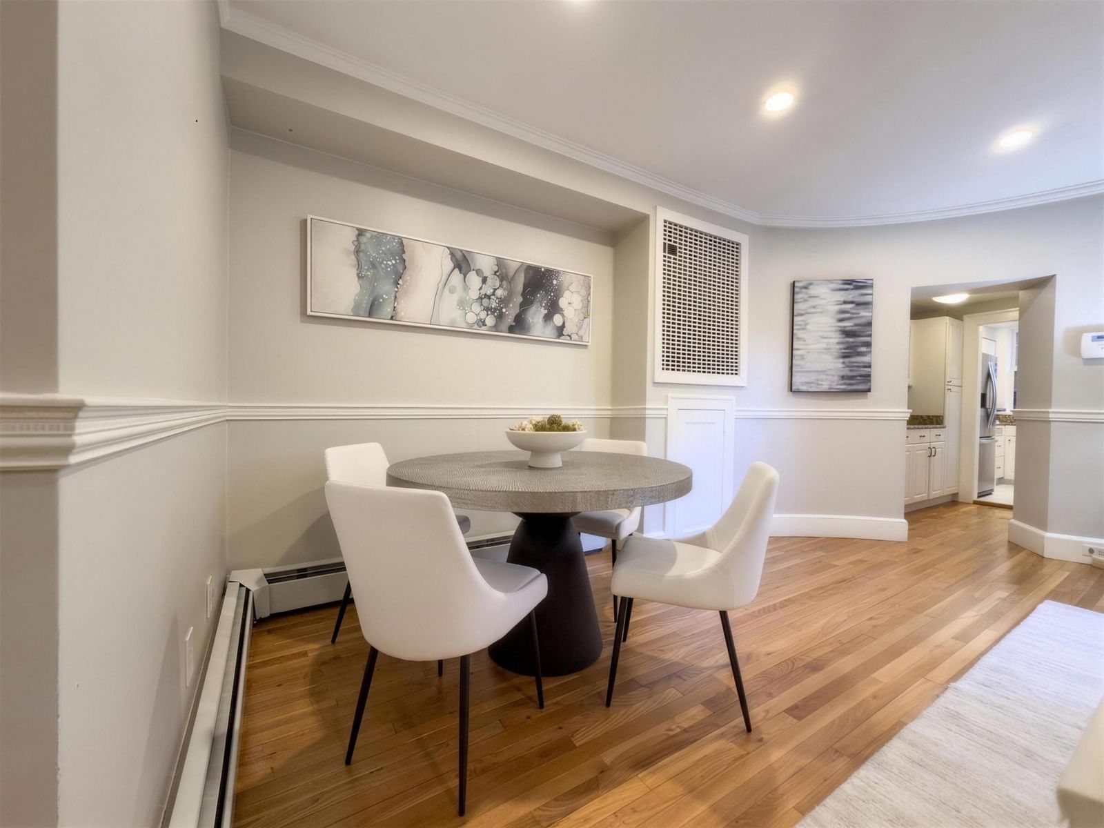 405 Commonwealth Ave #2B Boston — Photo 6 of 24