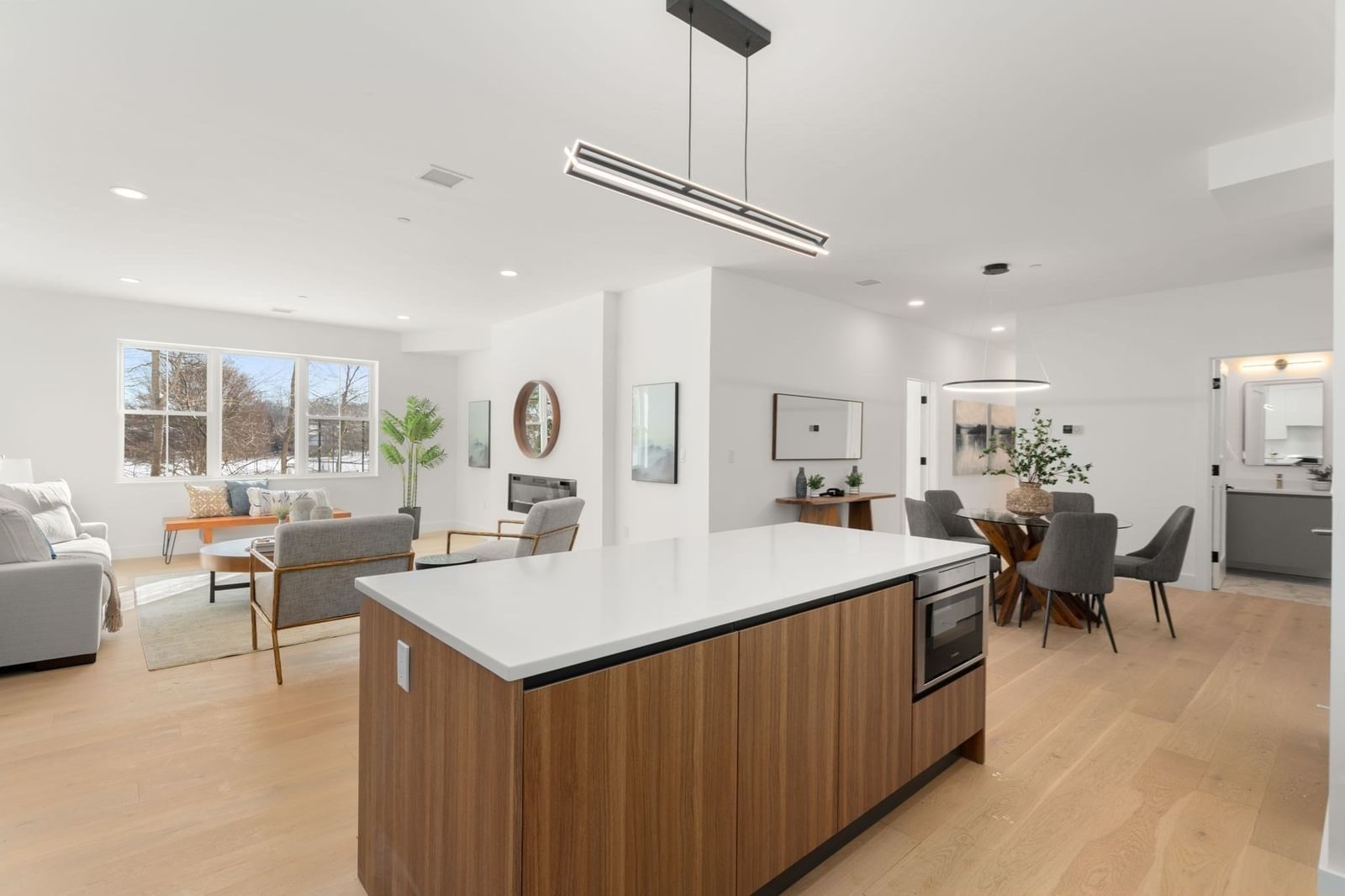 16 Stearns Rd #304 Wellesley — Photo 5 of 12