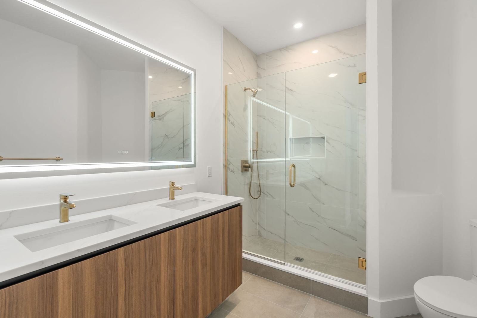 16 Stearns Rd #304 Wellesley — Photo 8 of 12