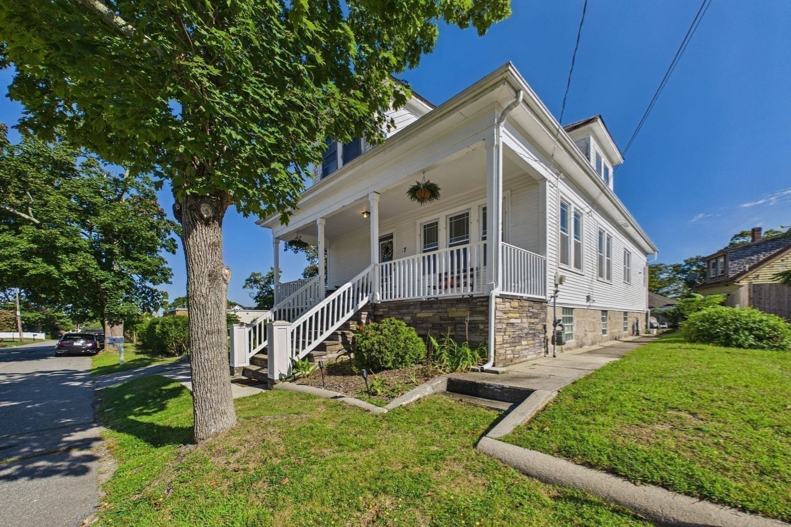 7 Coolidge St Dartmouth — Photo 20 of 22