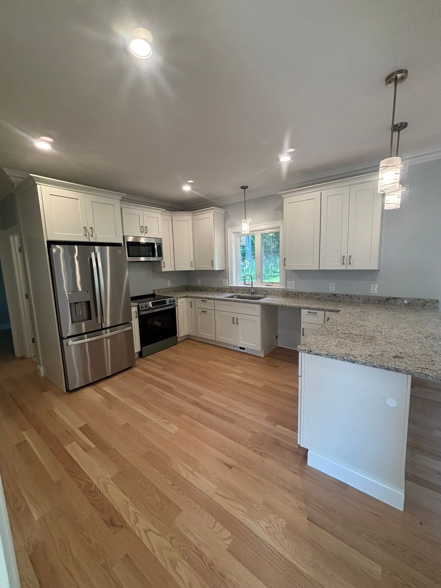 39 Hosmer St West Boylston — Photo 10 of 25